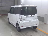 Nissan DAYZ ROOX лот № 3083 оценка 4.5  с аукциона в Японии 1