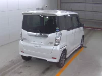 Nissan DAYZ ROOX лот № 3083 оценка 4.5  с аукциона в Японии 3