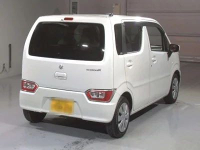 Suzuki WAGON R  с аукциона в Японии