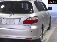 Toyota IPSUM лот № 30274 оценка 3.5  с аукциона в Японии 7