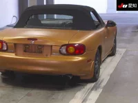 Mazda ROADSTER лот № 30382 оценка R  с аукциона в Японии 7