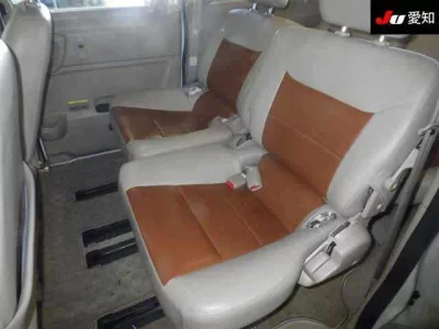 Nissan SERENA  с аукциона в Японии