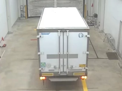 Isuzu ELF  с аукциона в Японии