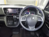 Nissan DAYZ ROOX лот № 3090 оценка 4  с аукциона в Японии 4