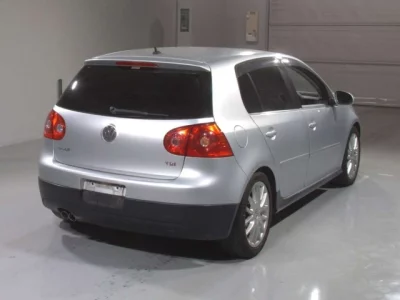Volkswagen GOLF  с аукциона в Японии