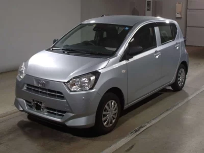 Toyota PIXIS EPOCH  с аукциона в Японии