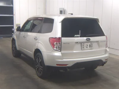 Subaru FORESTER  с аукциона в Японии