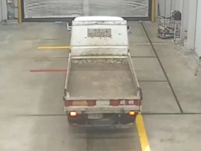 Isuzu ELF  с аукциона в Японии