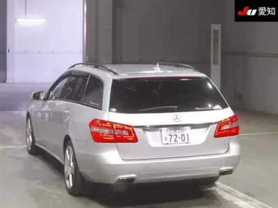 Mercedes-Benz E CLASS WAGON