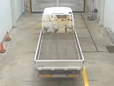 Isuzu ELF  с аукциона в Японии