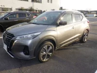 Nissan KICKS лот № 8005 оценка R  с аукциона в Японии 2