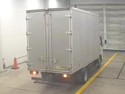 Mitsubishi CANTER  с аукциона в Японии