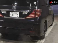 Toyota ALPHARD лот № 30327 оценка 3  с аукциона в Японии 7