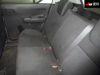 Suzuki IGNIS  с аукциона в Японии