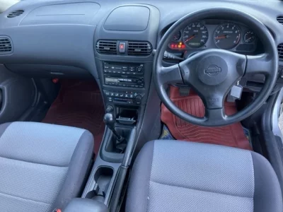 Nissan WINGROAD  с аукциона в Японии