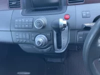 Honda STEP WAGON лот № 1749 оценка 3  с аукциона в Японии 4