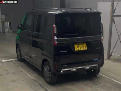 Mitsubishi DELICA MINI  с аукциона в Японии