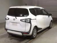 Toyota SIENTA лот № 9001 оценка 3  с аукциона в Японии 1