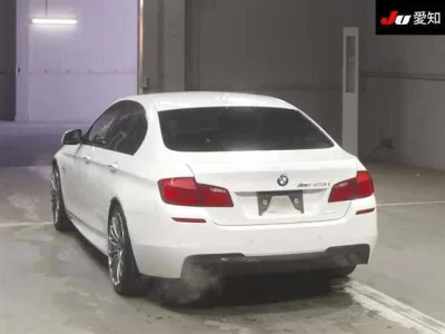 BMW 5-Series  с аукциона в Японии