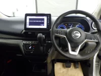 Nissan DAYZ лот № 3072 оценка 4  с аукциона в Японии 4