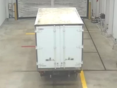 Toyota DYNA  с аукциона в Японии