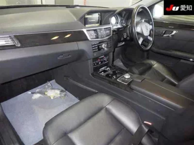 Mercedes-Benz E CLASS WAGON