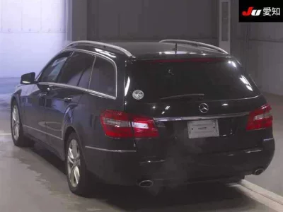 Mercedes-Benz E CLASS WAGON