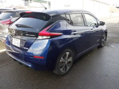Nissan LEAF  с аукциона в Японии
