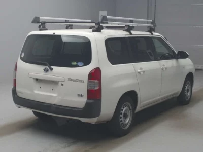 Toyota PROBOX  с аукциона в Японии