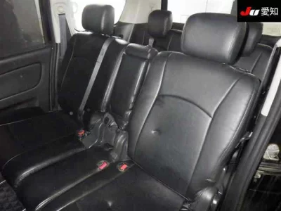 Nissan SERENA  с аукциона в Японии