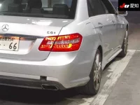 Mercedes-Benz E CLASS лот № 4200 оценка 3.5  с аукциона в Японии 7