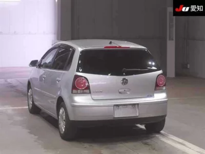 Volkswagen POLO  с аукциона в Японии
