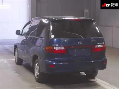 Toyota ESTIMA  с аукциона в Японии