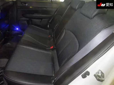 Subaru LEGACY B4  с аукциона в Японии