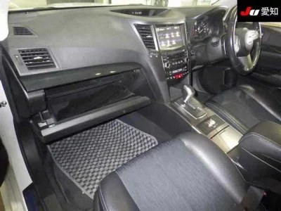 Subaru LEGACY B4  с аукциона в Японии