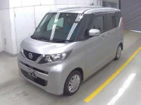 Nissan ROOX лот № 3092 оценка 4  с аукциона в Японии 2