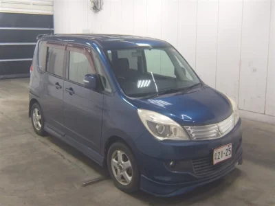 Mitsubishi DELICA D2