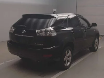 Toyota HARRIER  с аукциона в Японии