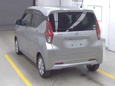 Nissan DAYZ  с аукциона в Японии