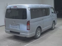 Toyota HIACE VAN лот № 1826 оценка 3.5  с аукциона в Японии 1