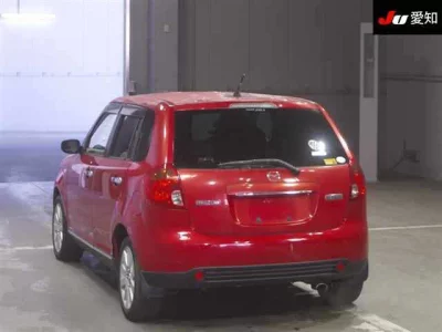 Mazda VERISA  с аукциона в Японии