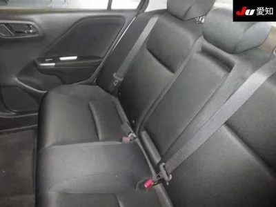 Honda GRACE  с аукциона в Японии