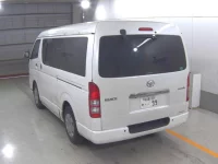 Toyota HIACE VAN лот № 6526 оценка 3.5  с аукциона в Японии 1