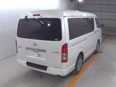 Toyota HIACE VAN  с аукциона в Японии
