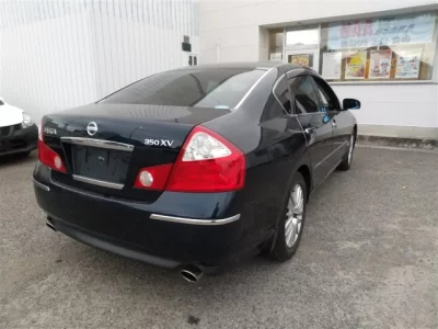 Nissan FUGA  с аукциона в Японии