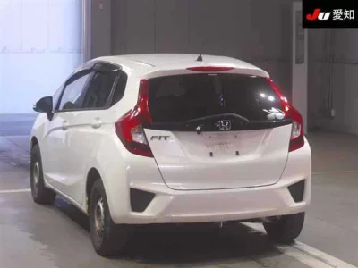 Honda FIT  с аукциона в Японии