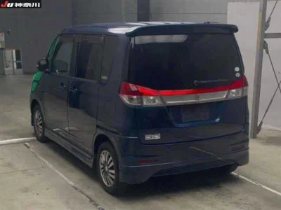 Mitsubishi DELICA D2