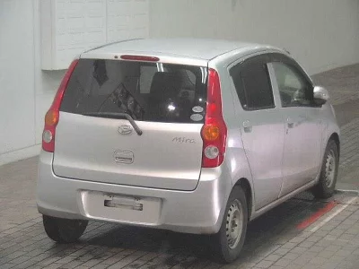 Daihatsu MIRA  с аукциона в Японии
