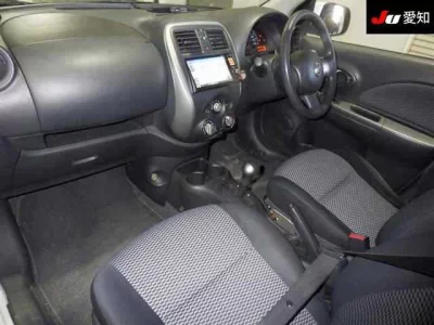 Nissan MARCH  с аукциона в Японии