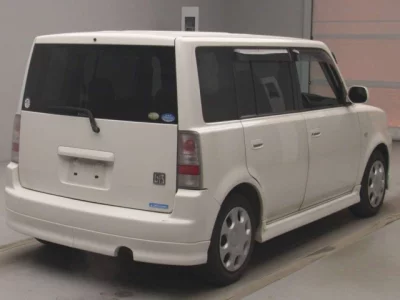 Toyota BB  с аукциона в Японии